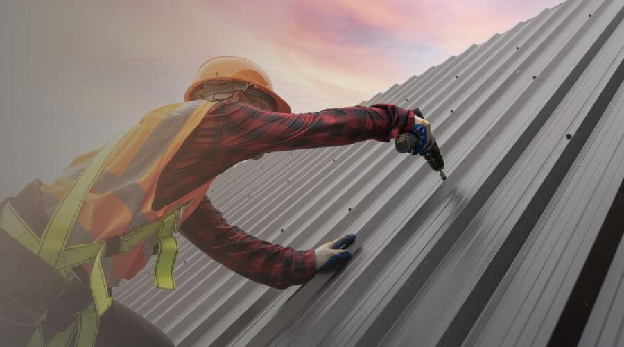 Expert new roof installation services in Farmersville, IL